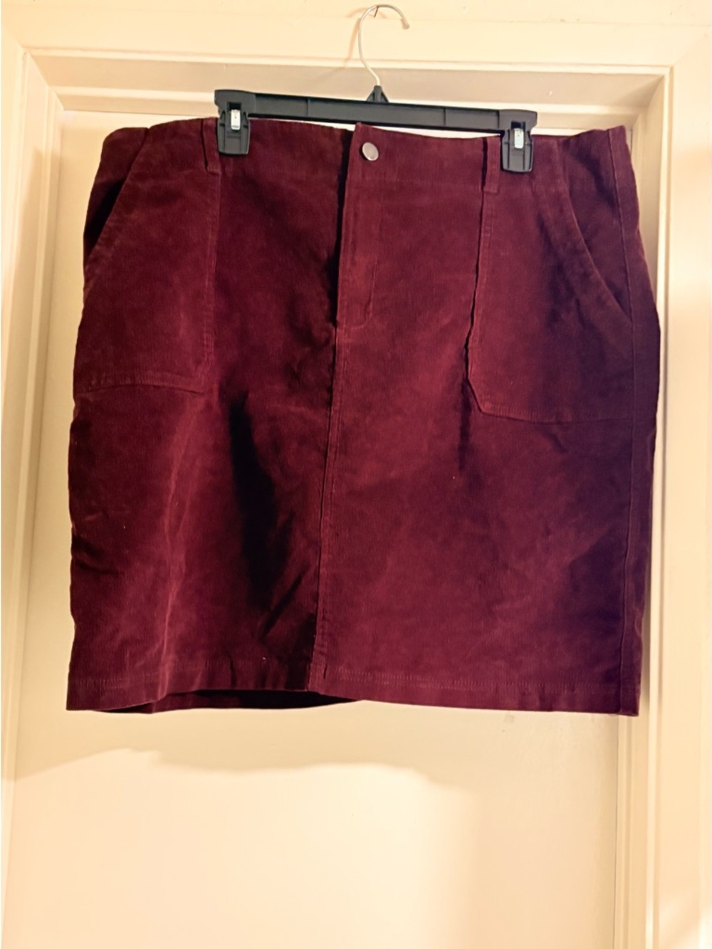 32 Degrees Burgundy Corduroy Mini Skirt